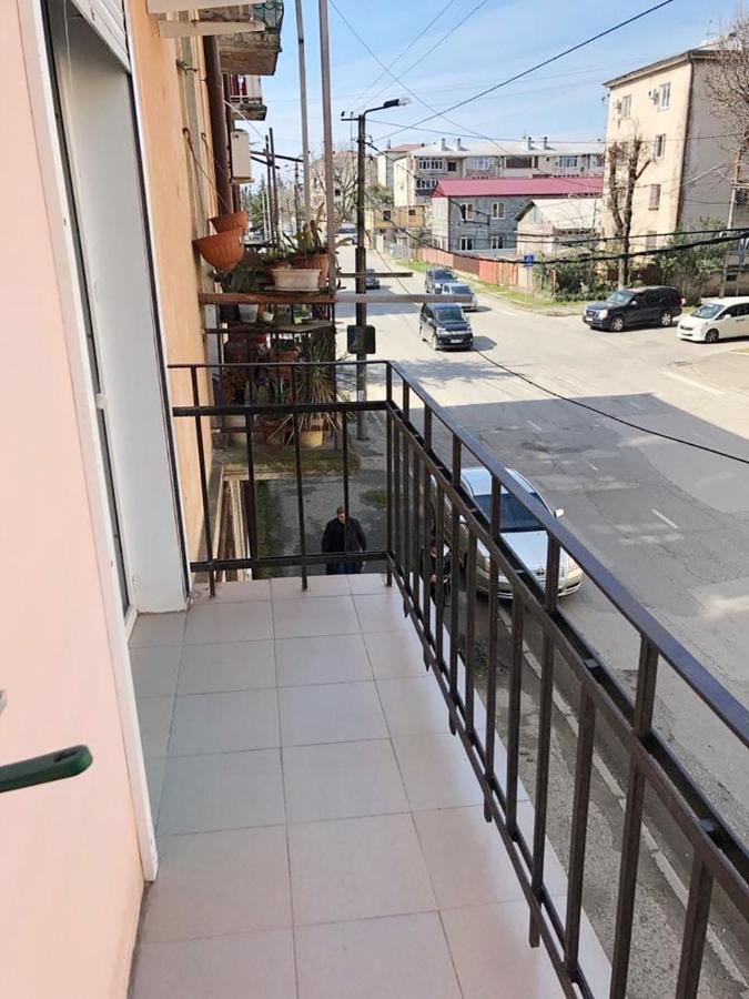 1 Квартира Люкс У Моря Suchumi Zewnętrze zdjęcie